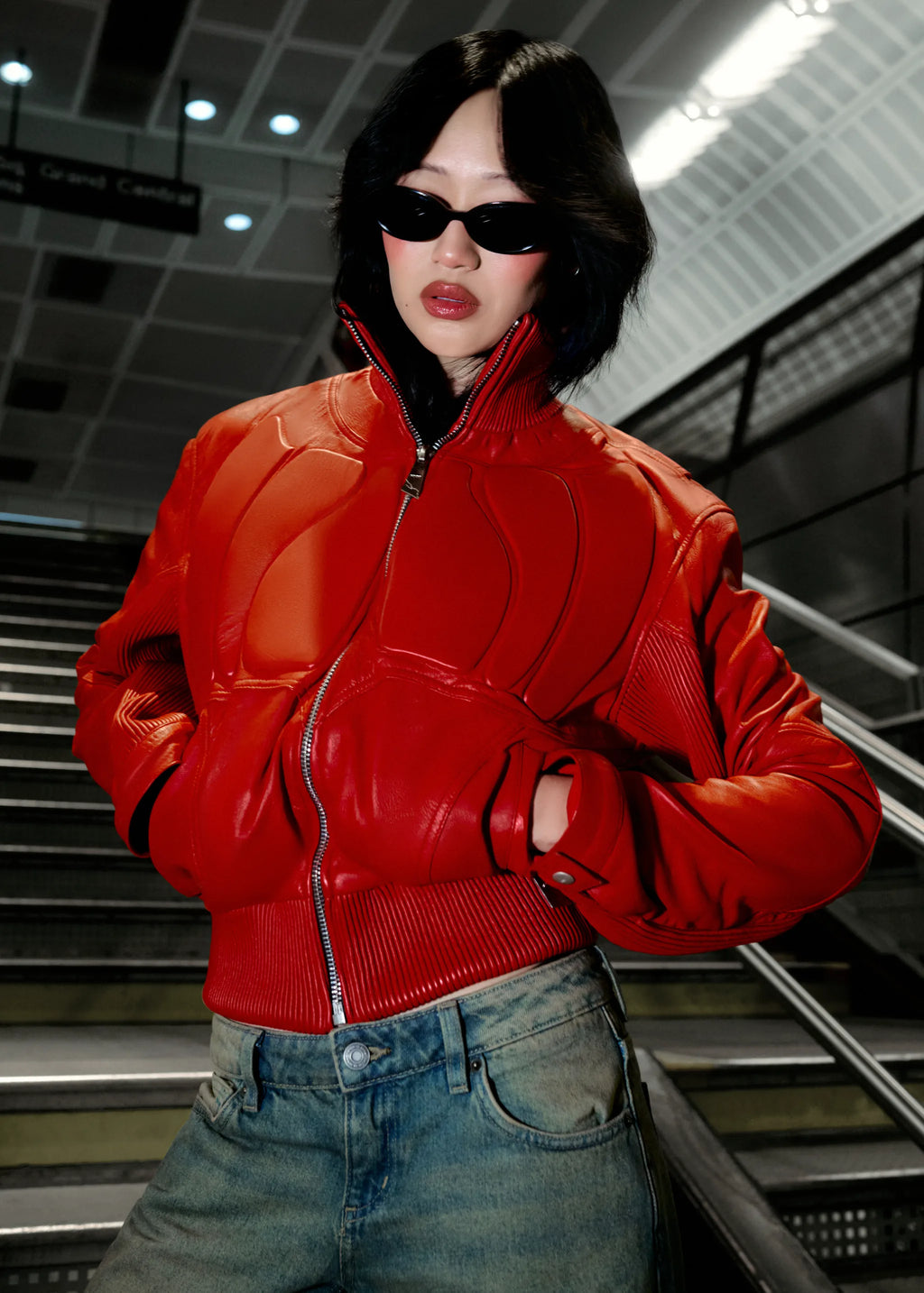Model wearing MENINA NOIR rounded oval acetate eyewear in black